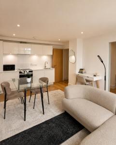 Luxury Parkway Apartment in Chelmsford City