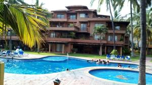 Beachfront Paradise, 5-bdr, 3-bath, Resort Access