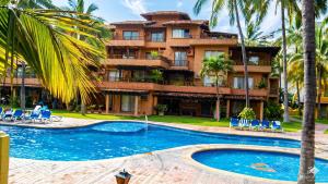 Beachfront Paradise, 5-bdr, 3-bath, Resort Access
