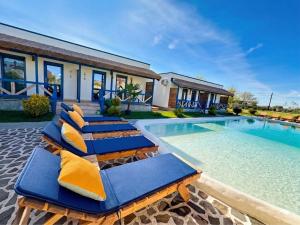 Delta Land Bungalows