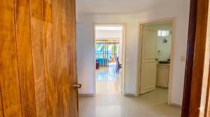 Paraíso frente a la playa, 5 dormitorios, 6 baños, acceso al resort