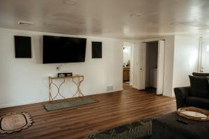 Arminta Street Retreat