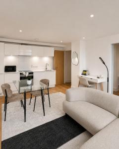 Luxury Parkway Apartment in Chelmsford City