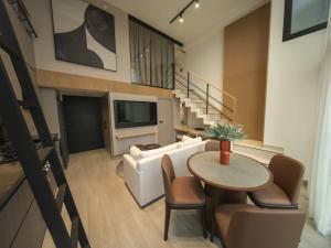 Luxury Panama City Studio Pool Gym & Views