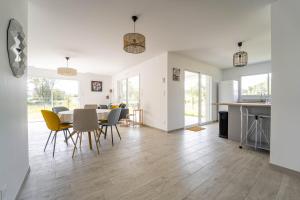 Villa moderne à Mimizan au cœur de la forêt