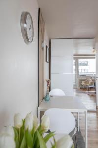 FRAUENZIMMER - Suite No 7