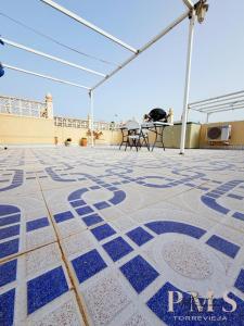 2-bedroom bungalow & roof terrace & community pool