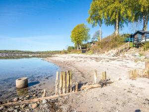 6 person holiday home in Bjert-By Traum