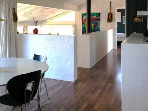 8 person holiday home in Saltum-By Traum
