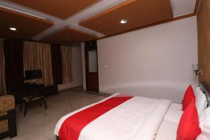 HOTEL O LAXMI IN