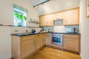 1 Bed in Bude oc-a34839