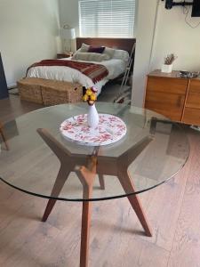 Beautiful studio in the heart of West Seattle
