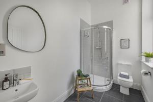 Luxe Ami Ek South Shore GF Apartment