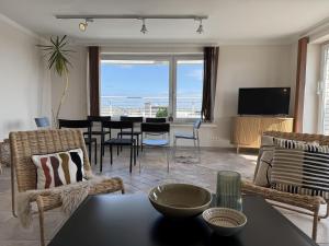 Penthouse F23