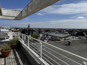 Penthouse F23