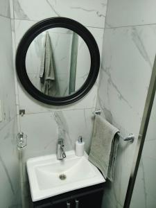 Studio apartment refurbished like new Pasteur 73