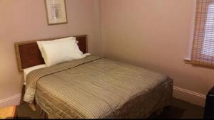 A Voyageurs Guest House