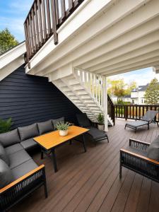 IODE Clark House Top Floor Apartment