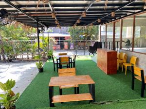 RedDoorz at Westeria Hostel