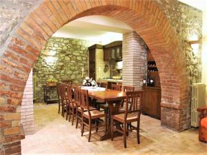 Mansion in Prodo near Lake Bolsena