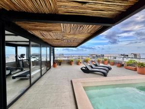 Modern and chic space!