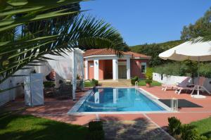 Villa Platanias Skiathos Greece