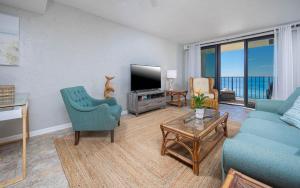 Phoenix I 1096 condo