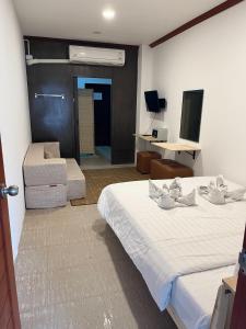 Basic Simple Ground Floor Apartment
