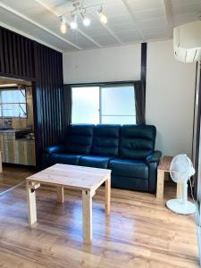 一茶屋 壱番館 Quiet 3DK House with Garden in Hiroshima Shuttle service available
