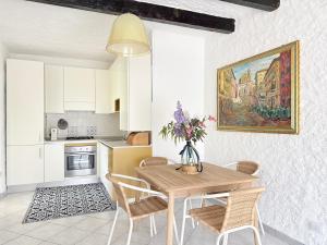 VILLA AZALEE - Numana, meraviglioso trilocale con 500mq di giardino