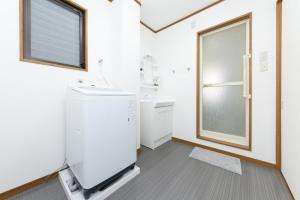 Sakura Room B