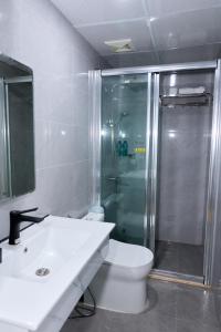 Catba Central Hotel 2
