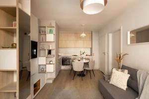 Kochanowskiego Suite Near Old Town by Downtown Apartments