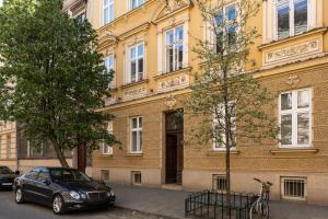 Kochanowskiego Suite Near Old Town by Downtown Apartments