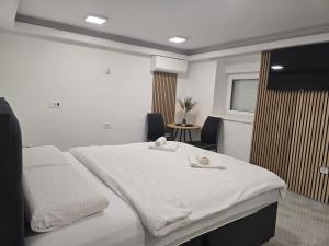Jacuzzi & Sauna center room Zagreb