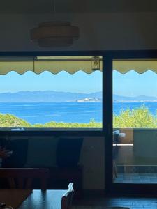 NEREIDI-The Coastal Suite img1