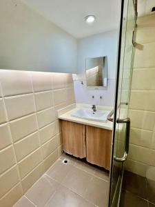 Cozy and Spacious 2 Bedroom Unit