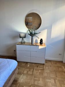 VELASCA CHIC home