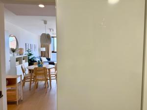 Seaview renovated apartment with outdoor pool