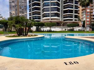 Seaview renovated apartment with outdoor pool