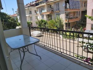 Beyhan Apt