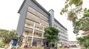 V Place Apartment