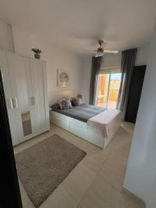 APARTAMENTO ATICO Vera playa Puerto Rey