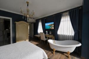 Eteria Luxury Rooms Spa & Wellness img9