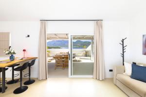 MH Suites