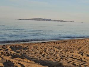 Beachfront Kalas Suites & Apartments