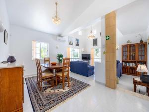 Spacious Carvoeiro Villa Casa Jemb 3 Bedrooms Great Pool Area