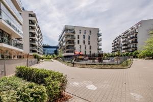 Arkadia Warsaw Center by Arrenda