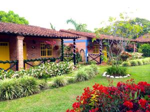 Cabañas La Carolina - Mesa de Los Santos