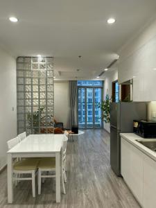 The Landmark Condotel Suites